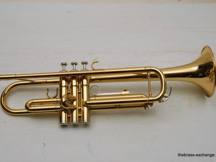 Yamaha YTR-2335 Trumpet