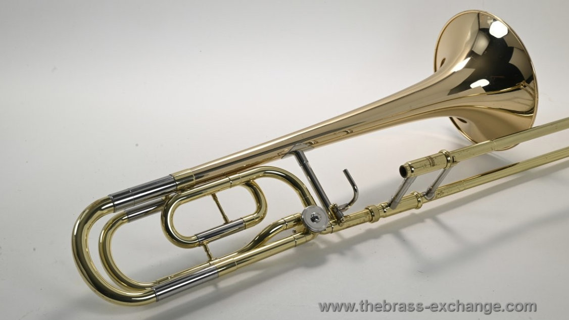 https://www.thebrass-exchange.com/content/yamaha-ysl-446g-intermediate-tenor-trombone-525-bore-gold-brass-bell