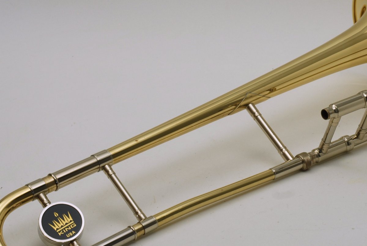 King 606 Trombone Student Model Straight Bell Brace