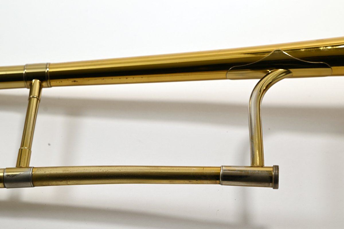 King 3B Professional Model Curved Bell Brace